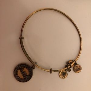 Alpha Delta Pi Alex and Ani